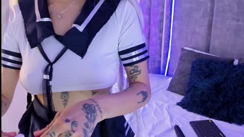 Snapshot of kathegomez_ chatting on January 12, 1:48 pm KatheGomez online show from January 12, 1:48 pm