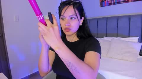 Snapshot of katherin_smith_ chatting on September 30, 12:48 am kathe online show from September 30, 12:48 am