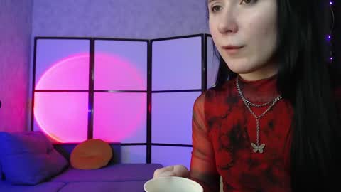 Snapshot of katherine_johnson chatting on January 17, 8:24 am katherine_johnson online show from January 17, 8:24 am