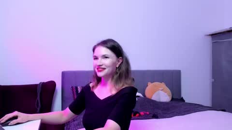 Snapshot of katherinemidnight chatting on October 16, 3:46 pm Katherine online show from October 16, 3:46 pm