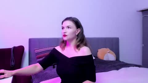 Snapshot of katherinemidnight chatting on October 23, 3:33 pm Katherine online show from October 23, 3:33 pm