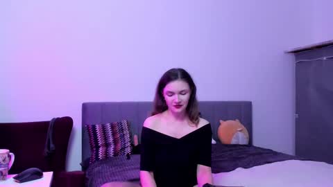 Snapshot of katherinemidnight chatting on November 13, 3:55 pm Katherine online show from November 13, 3:55 pm