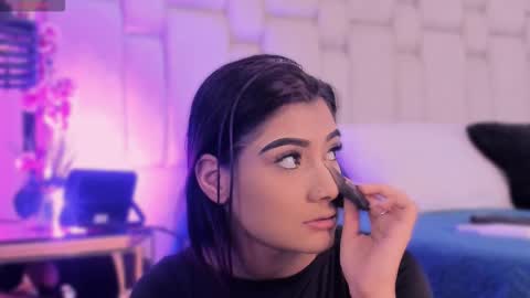 katherineruiz_ online show from March 6, 12:12 pm