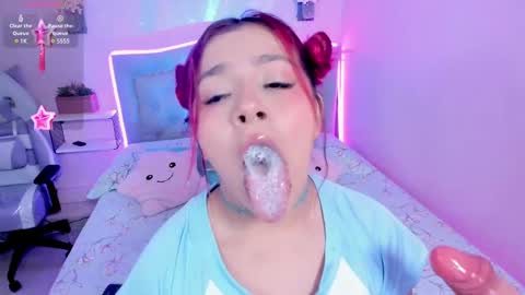 Snapshot of kathia_saenz chatting on January 25, 3:40 am Kathia  online show from January 25, 3:40 am