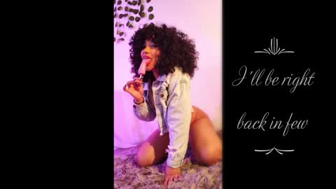 Snapshot of kathleen_brown chatting on January 23, 12:35 am Katherine online show from January 23, 12:35 am