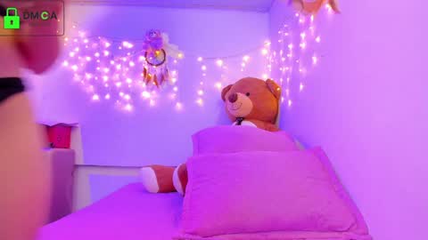 Snapshot of kathryn0 chatting on December 23, 2:39 pm Kay online show from December 23, 2:39 pm