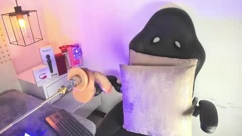 Khaty online show from December 5, 2:44 pm