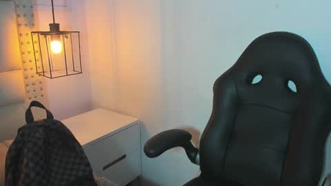 Khaty online show from December 18, 11:45 am