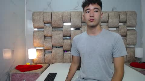 Kaht y Aiden online show from July 28, 2:24 pm