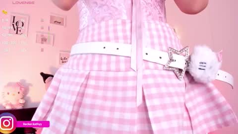 Katherine online show from November 8, 2:50 pm