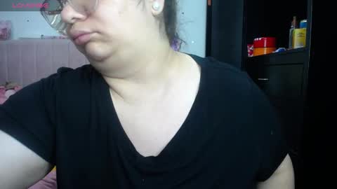 kathybigboobsbbw_ online show from April 2, 3:59 am