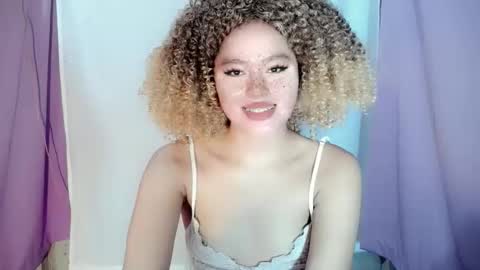 Snapshot of kathyfied chatting on November 12, 12:44 am Kath online show from November 12, 12:44 am