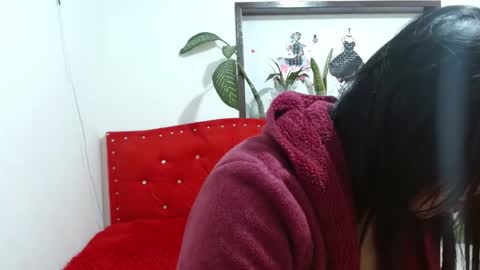 Katia collins online show from January 6, 9:52 am