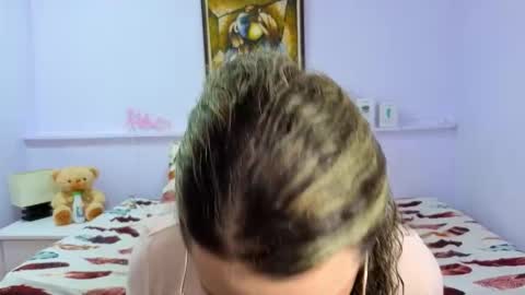 Snapshot of katia_foxx chatting on October 22, 12:05 pm Khaterine online show from October 22, 12:05 pm