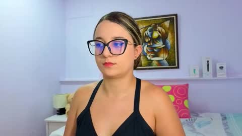 Snapshot of katia_foxx chatting on October 24, 11:50 am Khaterine online show from October 24, 11:50 am