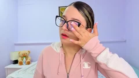 Snapshot of katia_foxx chatting on October 30, 11:55 am Khaterine online show from October 30, 11:55 am