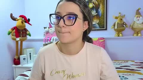 Snapshot of katia_foxx chatting on November 21, 11:53 am Khaterine online show from November 21, 11:53 am