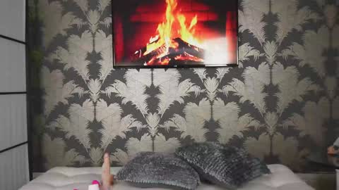 Snapshot of katia_moregb chatting on January 9, 7:50 pm Karen Villas online show from January 9, 7:50 pm