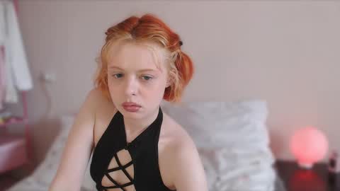 Katie Deville online show from May 5, 2:14 pm