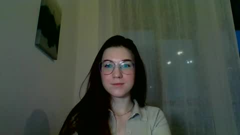 katie_foxi online show from January 14, 6:13 am