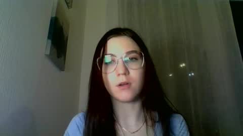 katie_foxi online show from March 1, 4:00 pm