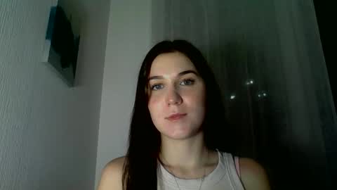 katie_foxi online show from October 1, 4:24 pm