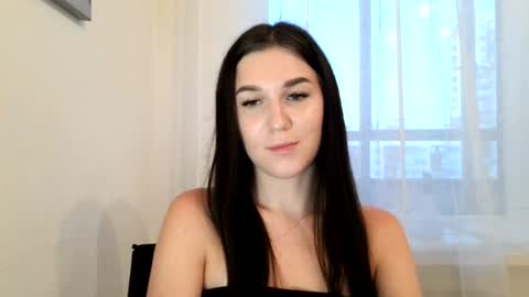 katie_foxi online show from July 18, 7:06 pm