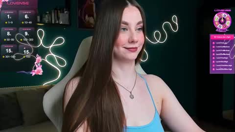 Snapshot of katie_taylorr chatting on November 17, 10:04 pm Katie online show from November 17, 10:04 pm