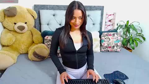 Follow Instagram katikloving online show from March 10, 7:13 am