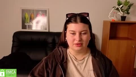 Katina online show from July 25, 6:05 pm