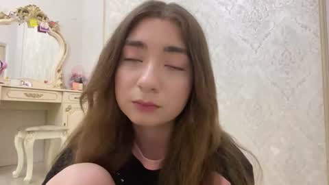 Snapshot of katinaflatau chatting on July 22, 6:32 pm Rosie online show from July 22, 6:32 pm