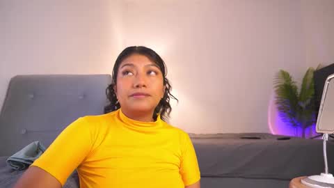 Snapshot of katnees_correa chatting on January 15, 8:08 am Follow me on instagram and twitter as correaktnees online show from January 15, 8:08 am