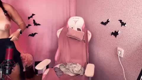   naked in pvt show 100 tk online show from October 29, 8:27 am