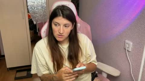 Snapshot of katrin_kristal chatting on June 12, 6:29 pm naked in pvt show 100 tk online show from June 12, 6:29 pm
