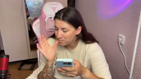 Snapshot of katrin_kristal chatting on July 6, 3:47 pm naked in pvt show 100 tk online show from July 6, 3:47 pm