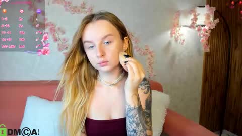 Katrina Bail online show from September 13, 12:43 am