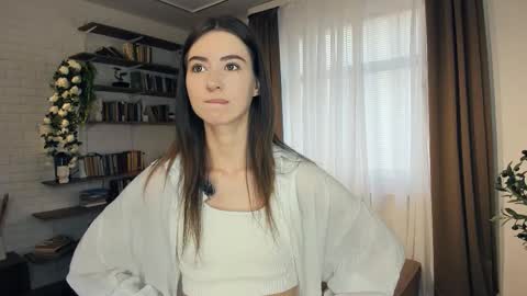 Kate Aurora online show from March 15, 9:04 am