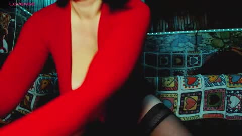 KatrineDenev online show from January 10, 9:33 am