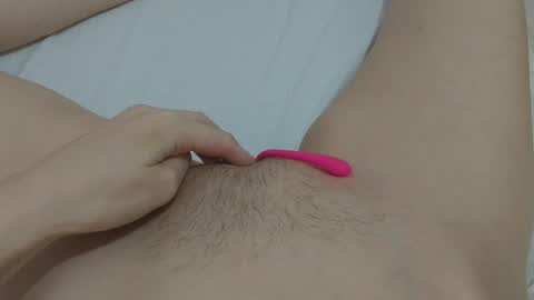 Snapshot of katrinna_arinna chatting on January 25, 5:51 pm katrina dont forget to give me thumbs up online show from January 25, 5:51 pm