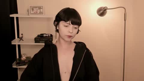 Snapshot of katsurotaro chatting on October 24, 8:49 pm katsuro online show from October 24, 8:49 pm