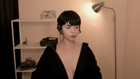 Snapshot of katsurotaro chatting on November 11, 8:42 pm katsuro online show from November 11, 8:42 pm