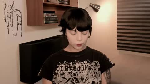 katsuro online show from March 12, 9:32 pm