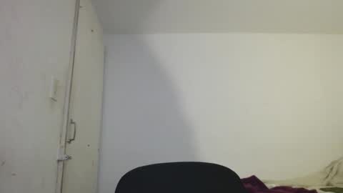 Snapshot of katsuyu_of_cristal chatting on December 24, 7:49 am JESSIKA online show from December 24, 7:49 am