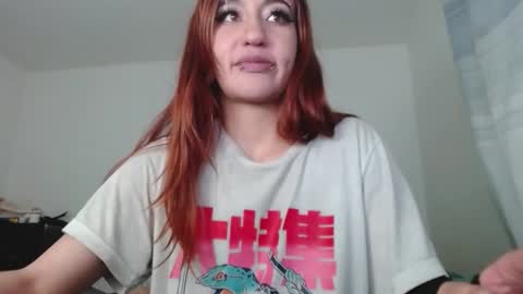 Snapshot of katsuyu_of_cristal chatting on February 6, 8:18 am JESSIKA online show from February 6, 8:18 am