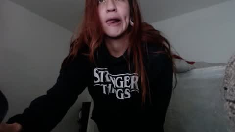 Snapshot of katsuyu_of_cristal chatting on February 9, 12:39 am JESSIKA online show from February 9, 12:39 am