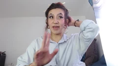 Snapshot of katsuyu_of_cristal chatting on February 15, 8:54 pm JESSIKA online show from February 15, 8:54 pm