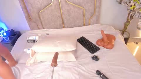 Katerine online show from February 20, 3:58 am