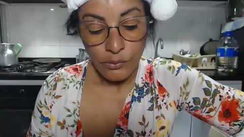 KattleyaGrey online show from December 19, 8:16 pm