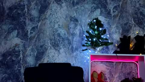 Snapshot of katttymoon_ chatting on December 29, 5:53 am Goddess Katy VACATION online show from December 29, 5:53 am