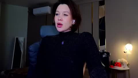 Snapshot of katttymoon_ chatting on October 30, 1:18 am Goddess Katy VACATION online show from October 30, 1:18 am